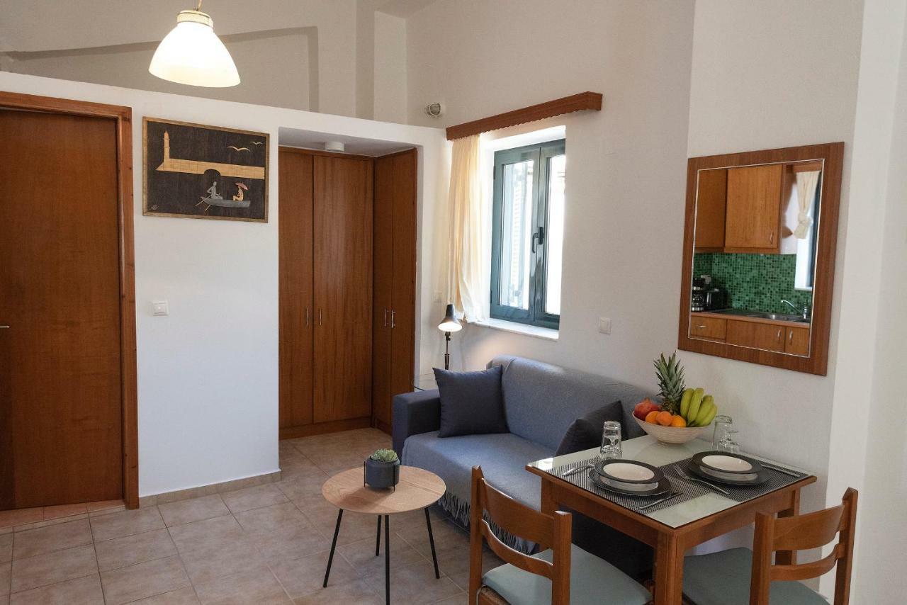 Camara Studios Chrissi Akti Chania Exterior foto