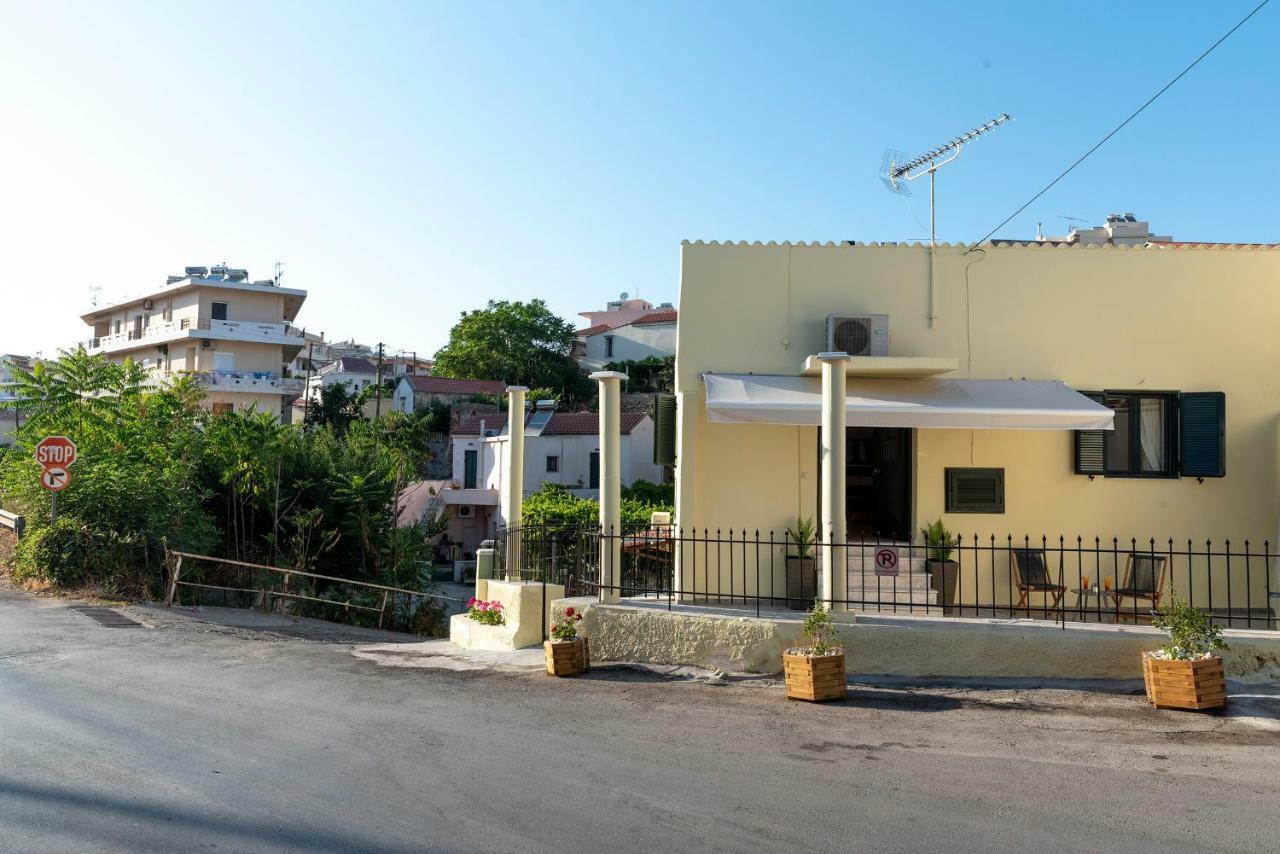 Camara Studios Chrissi Akti Chania Exterior foto