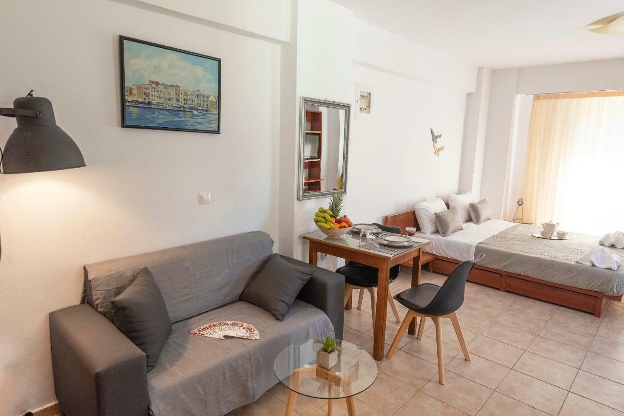 Camara Studios Chrissi Akti Chania Exterior foto
